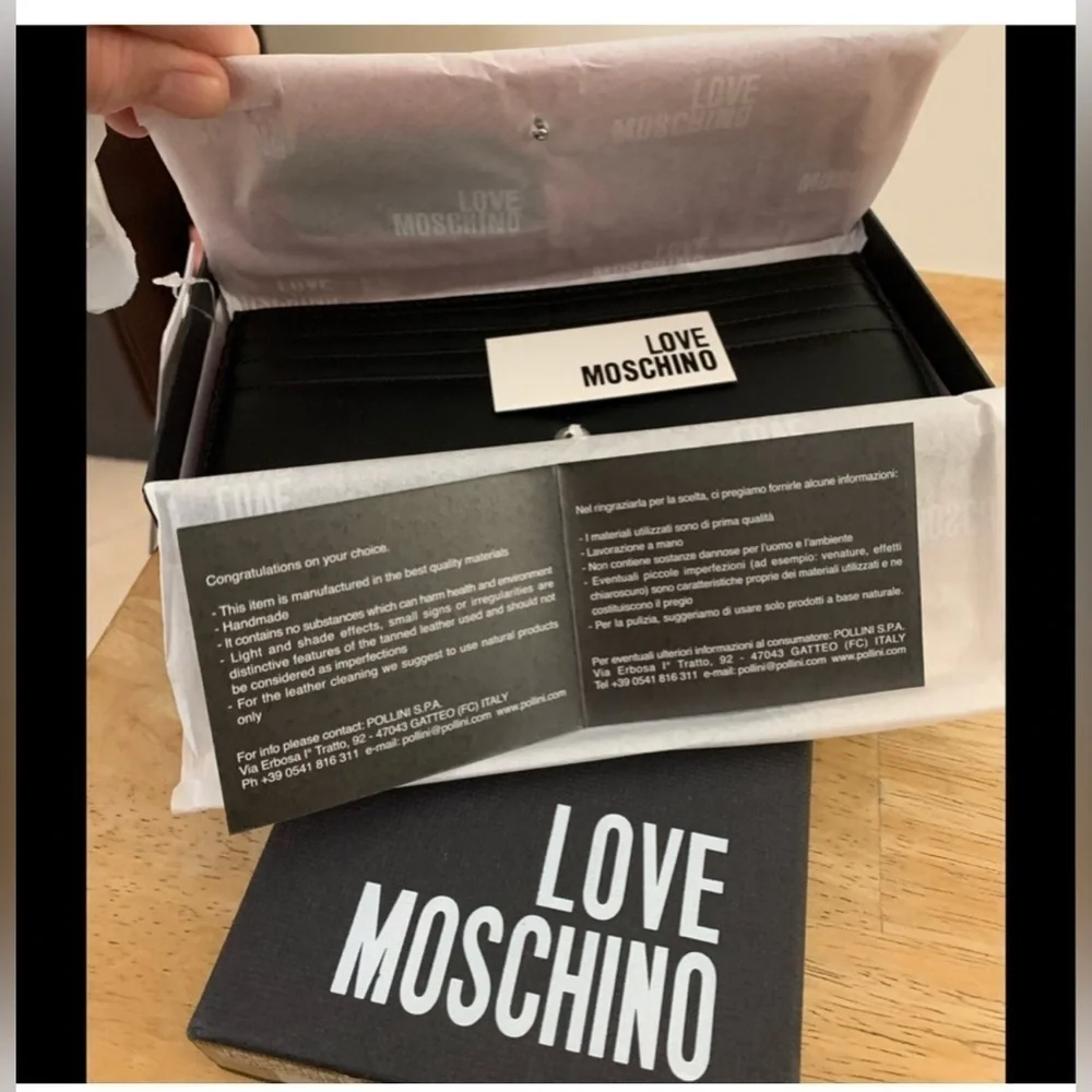 🆕 Authentic Love Moschino Wallet 🆑 At Awesome Prices To Buy Now & Save